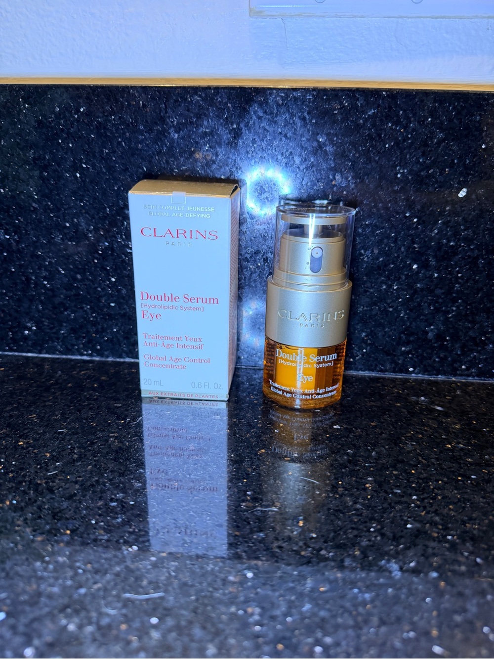 Clarins Double Serum Eye - Gold and Clear Pump Bottle